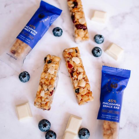 White chocolate and blueberry bar - 40g